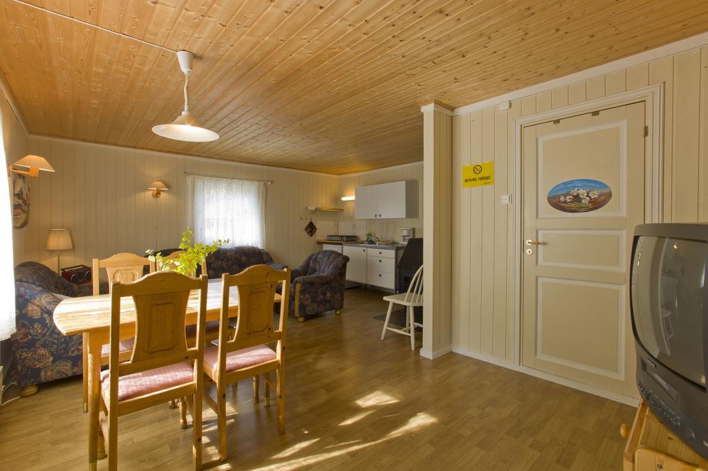 Magalaupe Camping Hotel Oppdal Buitenkant foto