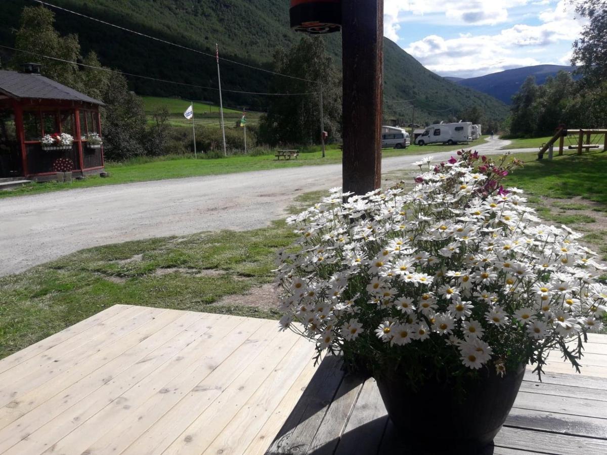 Magalaupe Camping Hotel Oppdal Buitenkant foto